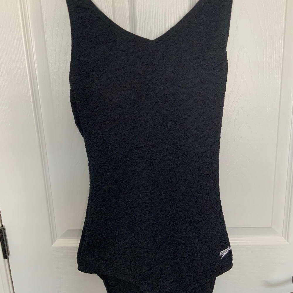 Brand New with Tags Speedo One Piece Swimsuit Sz 10